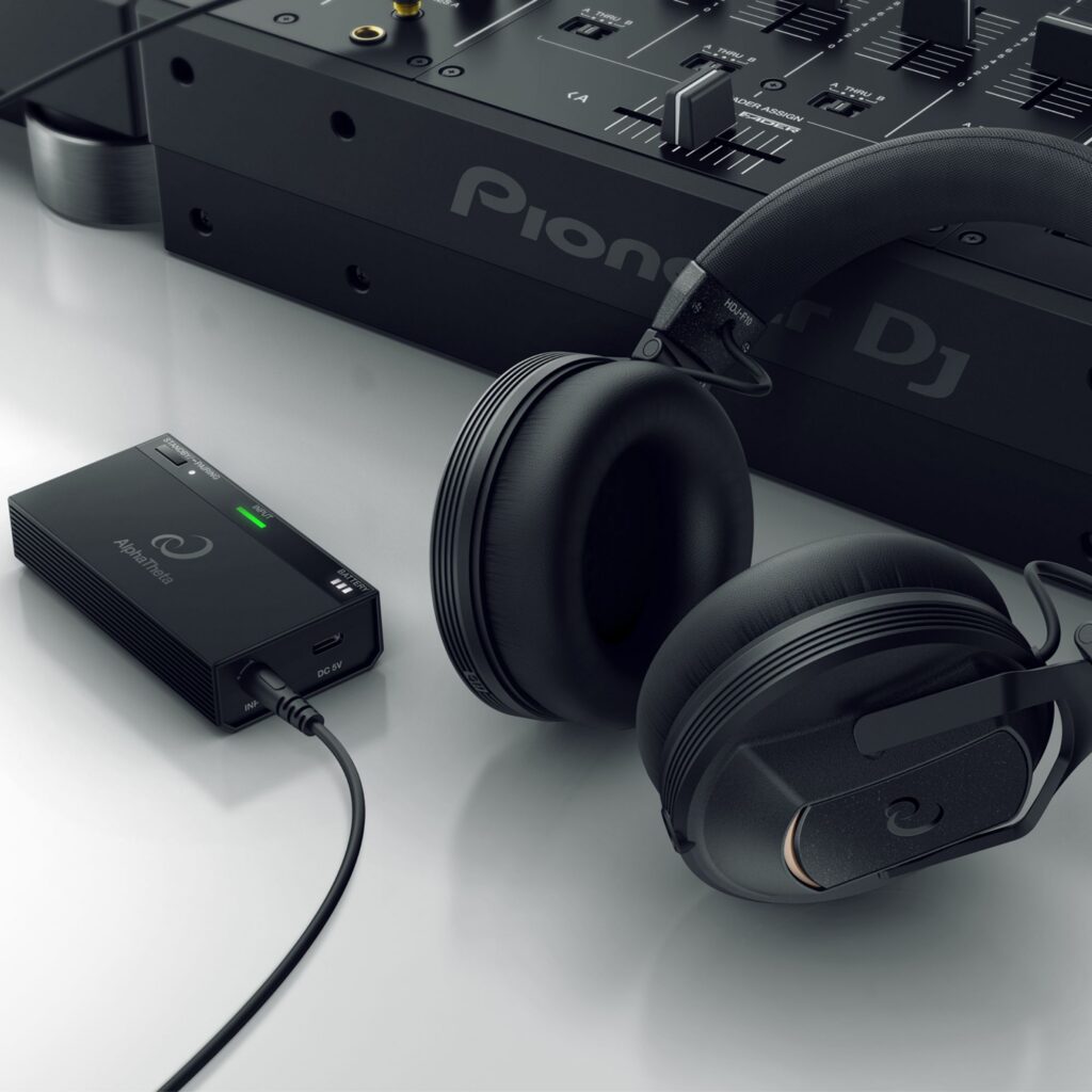 AlphaTheta juhtmevabad DJ-kõrvaklapid HDJ-F10 + juhtmevaba helisaatja HP-TX01