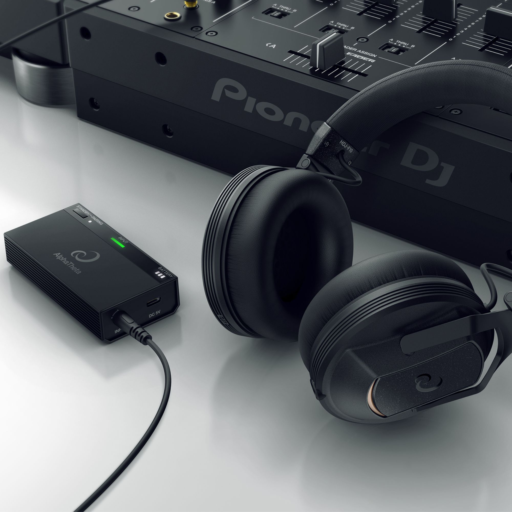 AlphaTheta juhtmevabad DJ-kõrvaklapid HDJ-F10 + helisaatja HP-TX01