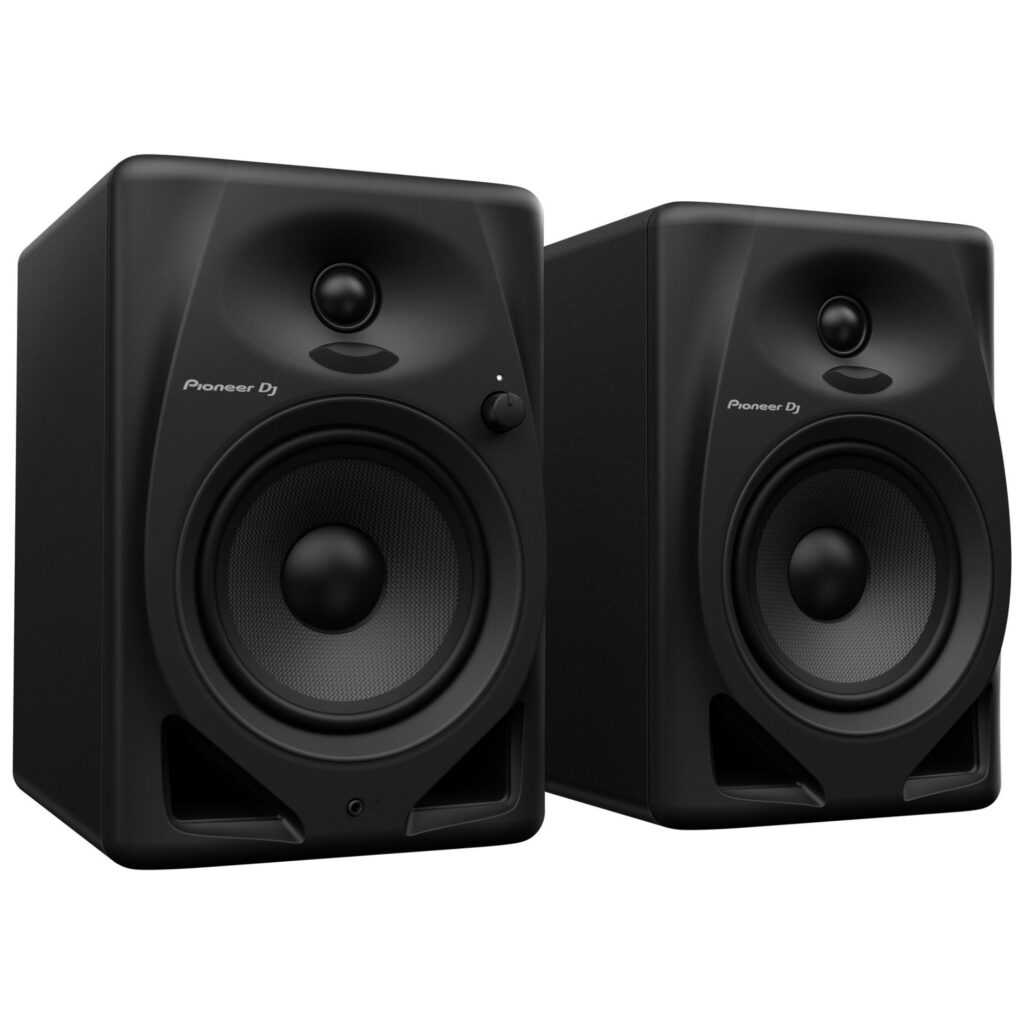 Pioneer DJ DJ-monitorkõlarid DM-50D nurgaalt