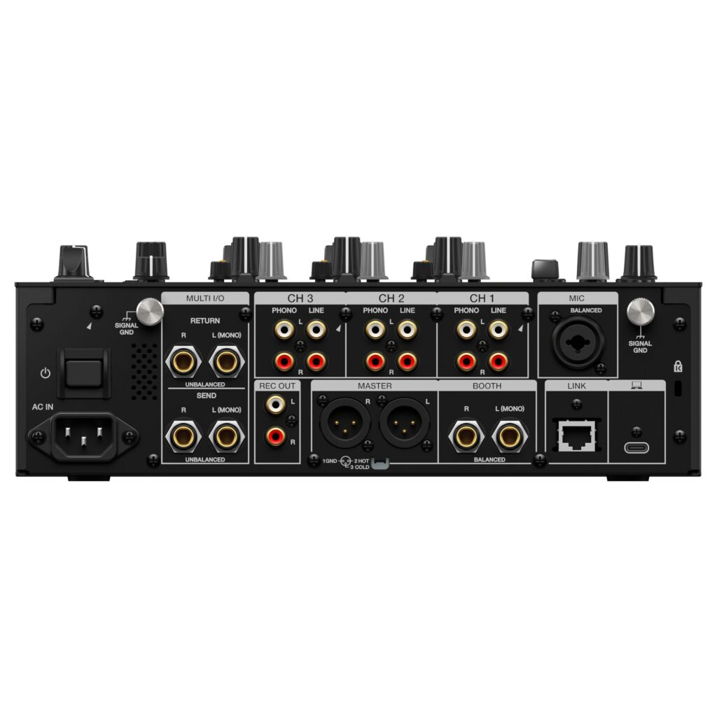 AlphaTheta DJM-V5 DJ-mikserpult tagant