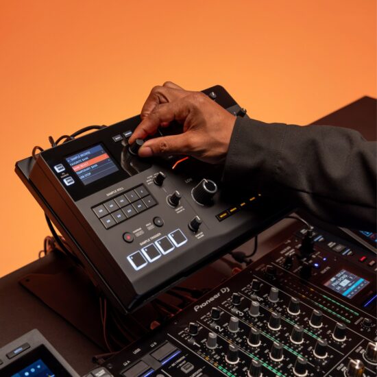 AlphaTheta RMX-IGNITE DJ-efektiprotsessor-sämpler