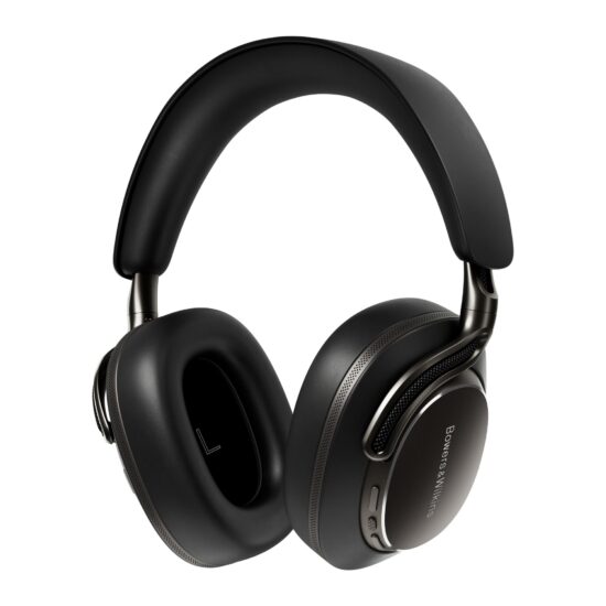 Bowers & Wilkins Px8 S2 Onyx Black juhtmevabad kõrvaklapid nurga alt parem pool
