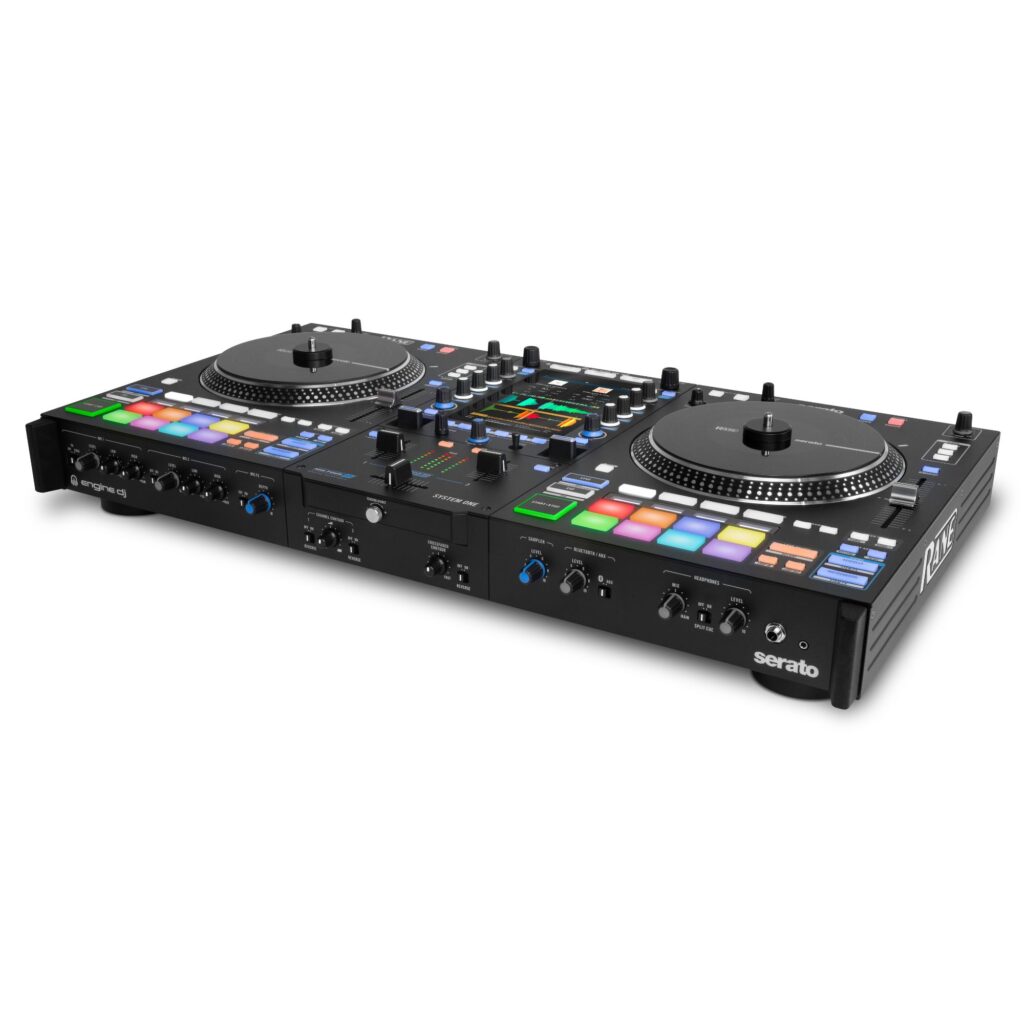 Rane System One motoriseeritud standalone DJ-kontroller eest nurk