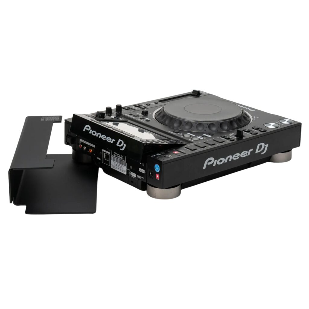 Zero Cable kaablikate CDJ-2000 koos meediamängijaga