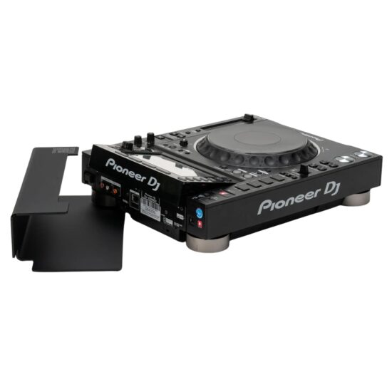 Zero Cable kaablikate CDJ-2000 koos meediamängijaga